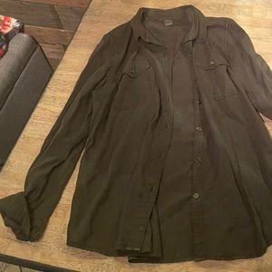 Naturals Women’s Button down blouse